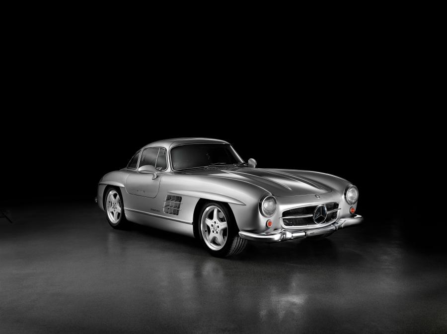 Mercedes-Benz 300 SL AMG Coupe 1954 года  (фото 8 из 8)
